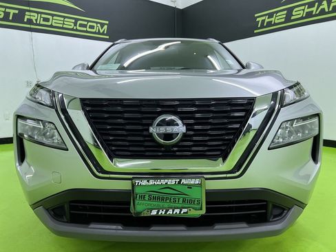 Used 2023 Nissan Rogue SV w/ SV Premium B Package AWD/4WD image 3
