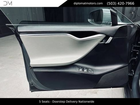 Used 2013 Tesla Model S RWD image 25