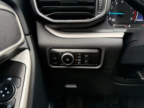 Used 2023 Ford Explorer XLT w/ Equipment Group 202A image 14