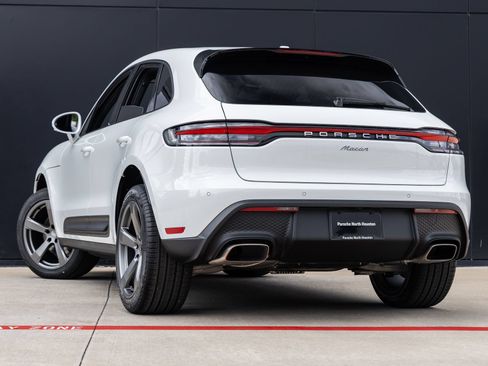 New 2026 Porsche Macan AWD/4WD image 3
