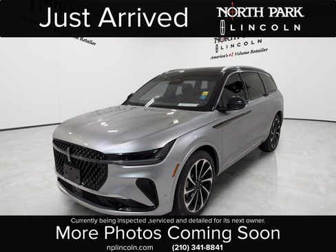 Used 2024 Lincoln Nautilus Black Label AWD/4WD image 1