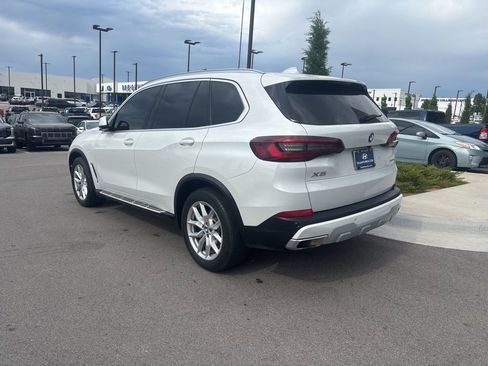 Used 2023 BMW X5 xDrive40i AWD/4WD image 2