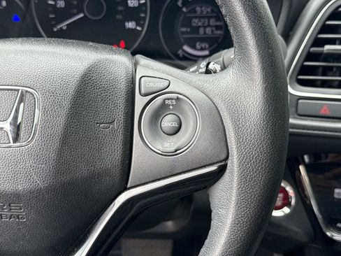 Used 2016 Honda HR-V EX-L image 10