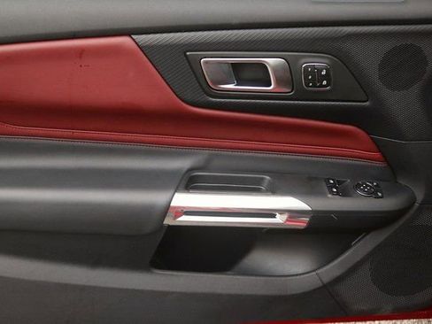 Used 2024 Ford Mustang GT Premium image 10