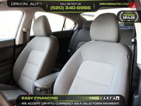 Used 2018 Kia Forte LX w/ LX Rear Camera Package FWD image 10