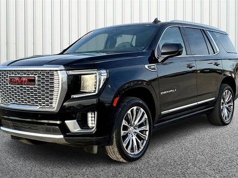 Used 2021 GMC Yukon Denali image 3