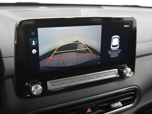 Used 2023 Hyundai Kona Limited FWD image 21