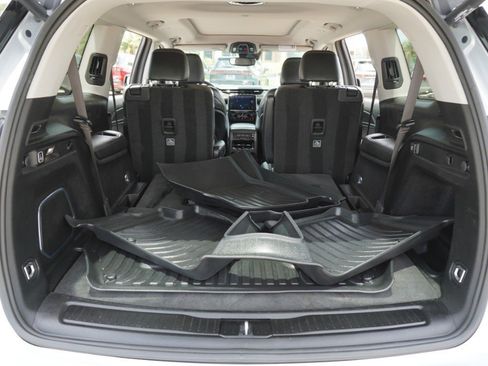 Used 2021 Jeep Grand Cherokee L Limited RWD image 38