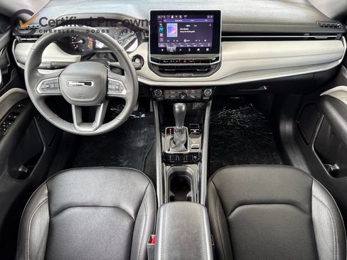 Certified 2025 Jeep Compass Limited AWD/4WD image 14