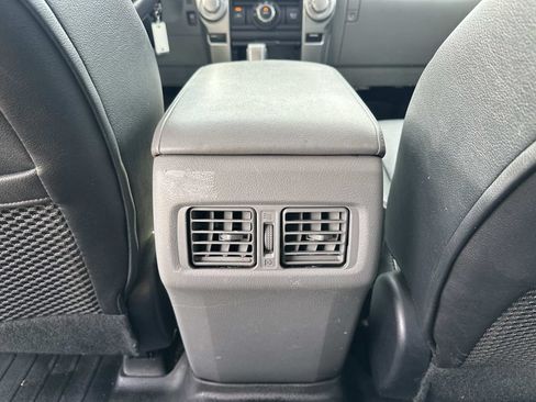 Used 2011 Toyota 4Runner SR5 w/ Convenience Pkg AWD/4WD image 15