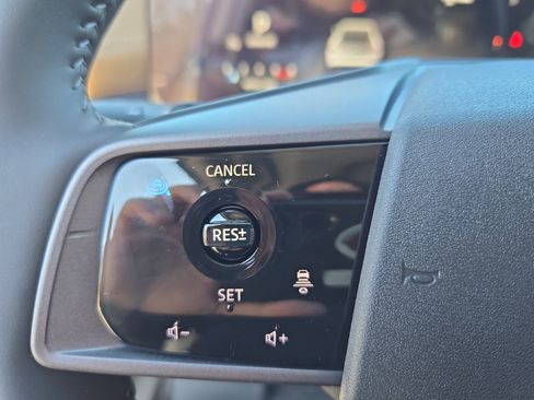 New 2026 Nissan Murano Platinum image 17