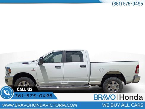 Used 2024 RAM 2500 Big Horn AWD/4WD image 1