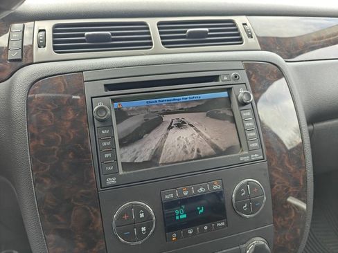 Used 2011 GMC Sierra 2500 Denali w/ Snow Plow Prep Package image 13