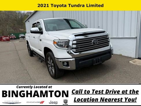 Used 2021 Toyota Tundra Limited w/ Limited Premium Package AWD/4WD image 3