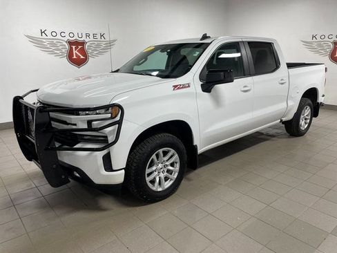 Used 2021 Chevrolet Silverado 1500 RST AWD/4WD image 3