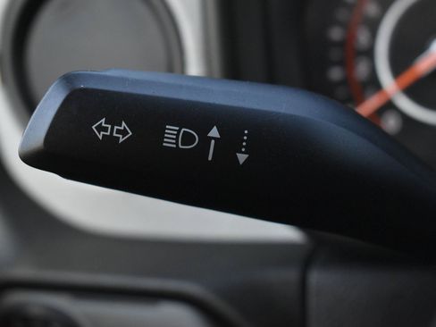 Used 2024 Jeep Wrangler Unlimited Sport AWD/4WD image 20