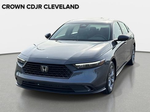 Used 2024 Honda Accord EX image 8