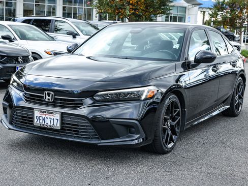 Certified 2023 Honda Civic Sport image 3