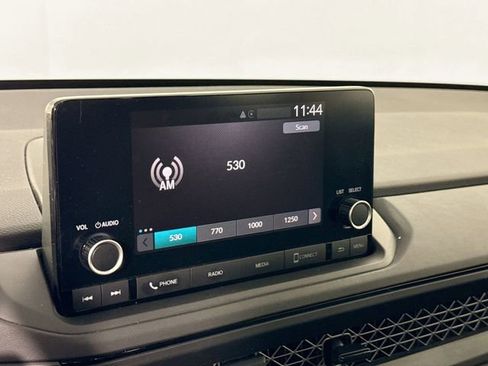 Used 2023 Honda Accord LX image 33