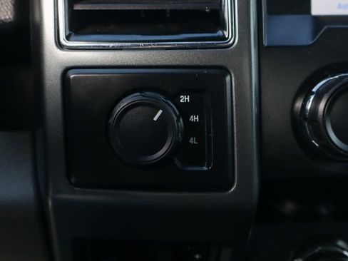 Used 2021 Ford F550 4x4 Regular Cab Super Duty image 38