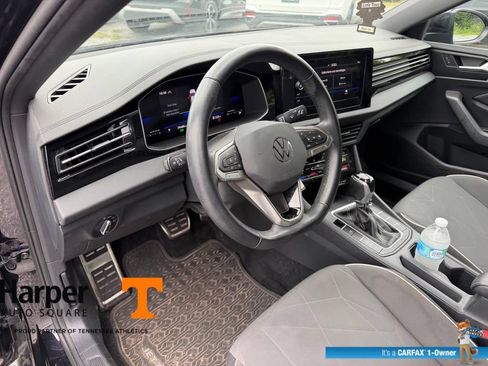 Used 2025 Volkswagen Jetta Sport FWD image 14