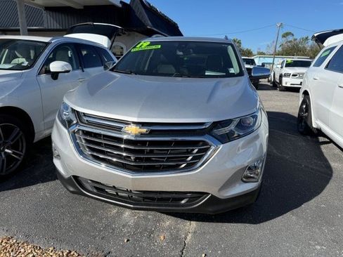 Used 2019 Chevrolet Equinox Premier image 2
