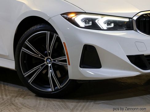 Certified 2024 BMW 330i xDrive Sedan w/ Convenience Package image 3