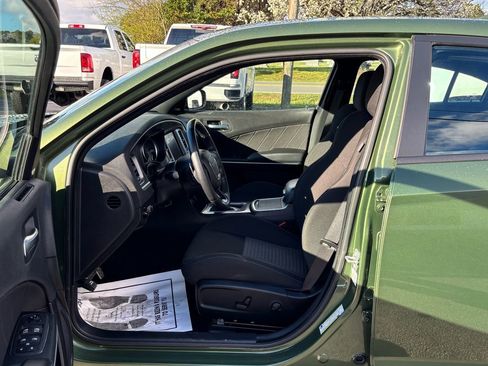 Used 2022 Dodge Charger Scat Pack w/ Driver Convenience Group image 13