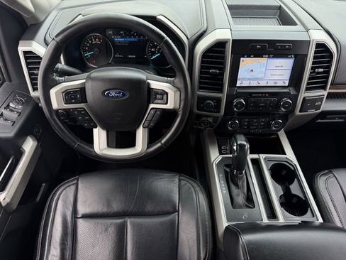 Used 2019 Ford F150 Lariat image 11