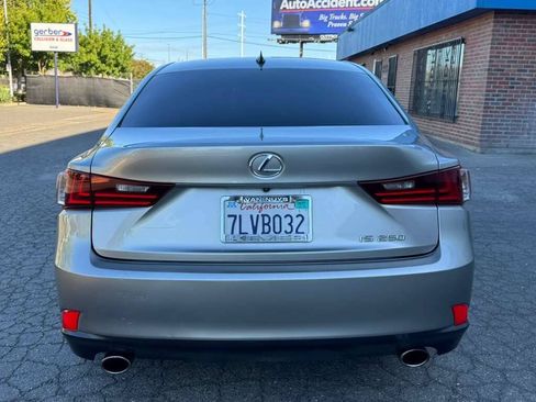 Used 2015 Lexus IS 250 w/ Navigation System Package RWD image 6