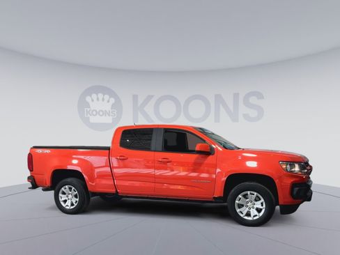 Used 2022 Chevrolet Colorado LT w/ Safety Package image 2