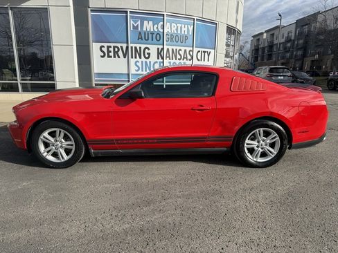 Used 2011 Ford Mustang Coupe w/ 101A Rapid Spec Order Code image 2
