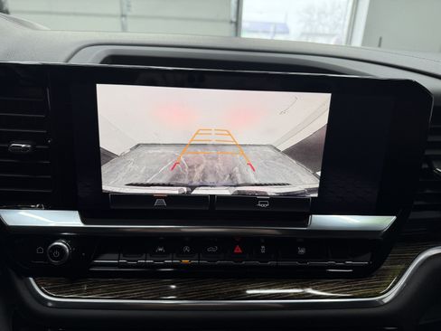 Used 2022 GMC Sierra 1500 Elevation image 16