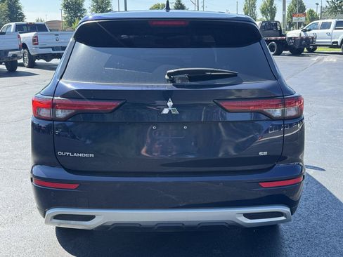 Used 2022 Mitsubishi Outlander SE AWD/4WD image 4