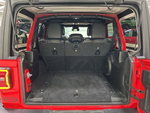 Used 2020 Jeep Wrangler Unlimited Rubicon image 26
