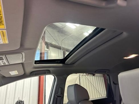 Used 2020 Honda CR-V EX-L image 33