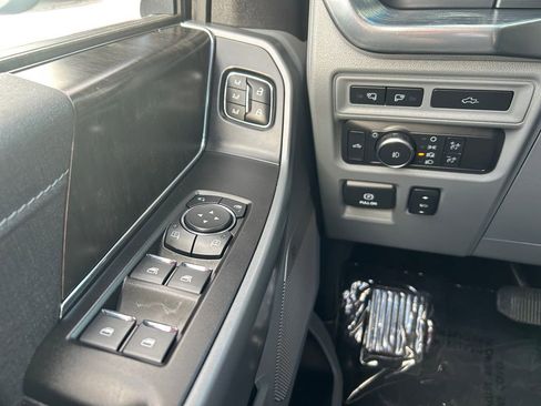 Used 2022 Ford F150 Lariat w/ Equipment Group 502A High image 2