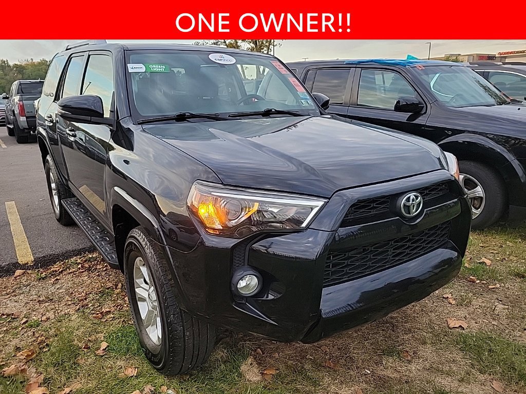 Used 2017 Toyota 4Runner SR5 Premium AWD/4WD image 3