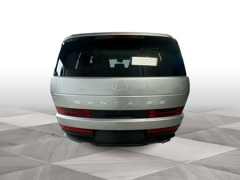 Used 2024 Hyundai Santa Fe SEL FWD image 7