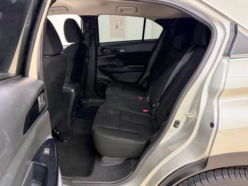 Used 2024 Mitsubishi Eclipse Cross LE AWD/4WD image 16