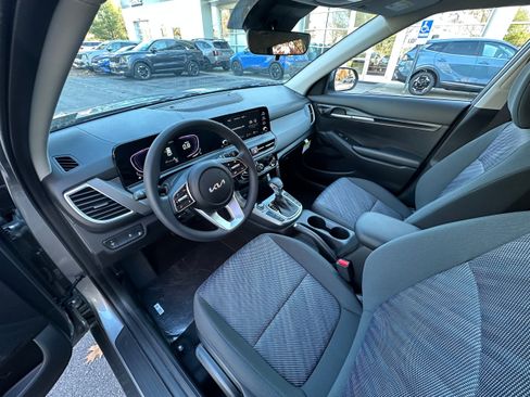 New 2026 Kia Seltos LX image 30