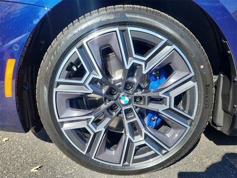 New 2026 BMW 540i xDrive w/ M Sport Package image 11