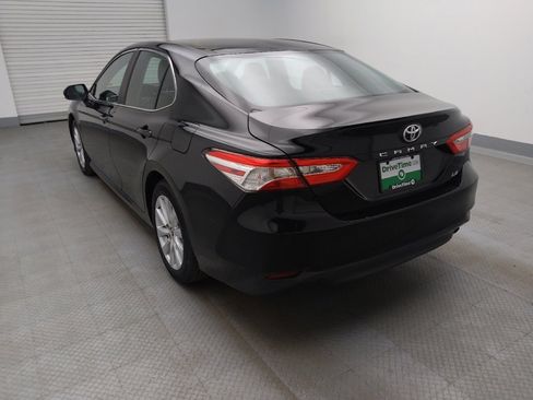 Used 2018 Toyota Camry LE w/ Convenience Package image 5