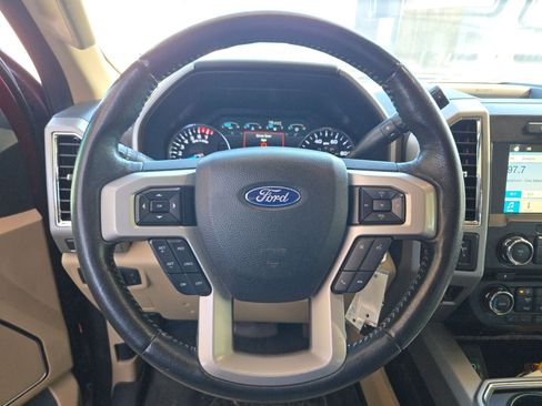 Used 2018 Ford F250 Lariat w/ Lariat Value Package image 9