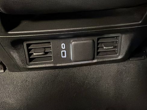 Used 2023 GMC Sierra 1500 SLT AWD/4WD image 26