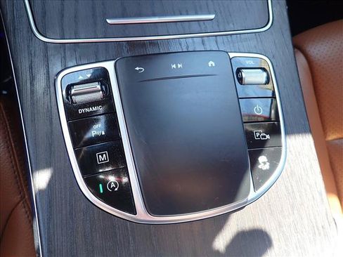 Used 2022 Mercedes-Benz GLC 300 4MATIC image 18