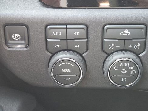 New 2026 Chevrolet Silverado 1500 RST w/ All Star Edition Plus AWD/4WD image 11