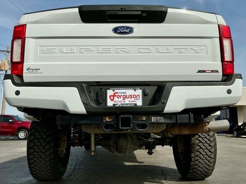 Used 2020 Ford F250 Lariat w/ Lariat Ultimate Package image 18