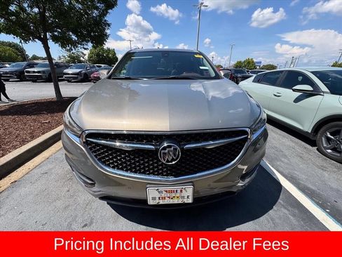 Used 2018 Buick Enclave Avenir w/ Avenir Technology Package AWD/4WD image 10
