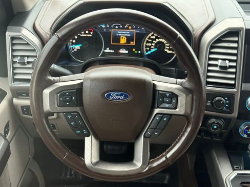 Used 2019 Ford F150 Limited image 18